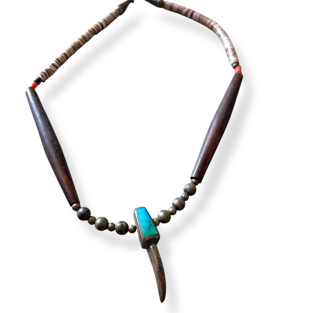 Vtg Bear Claw Navajo Necklace Turquoise Sterling Bear Claw Pendant Heishi Boho